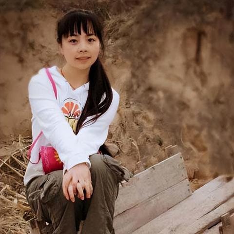 王二妮最新视频，真实农村生活与时代文化潮流引领