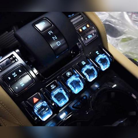 探索比亚迪最新款越野车'豹5'：硬派越野新标杆