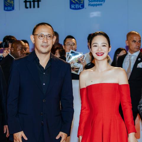 杨烁热血演绎新剧，魅力非凡必追之作